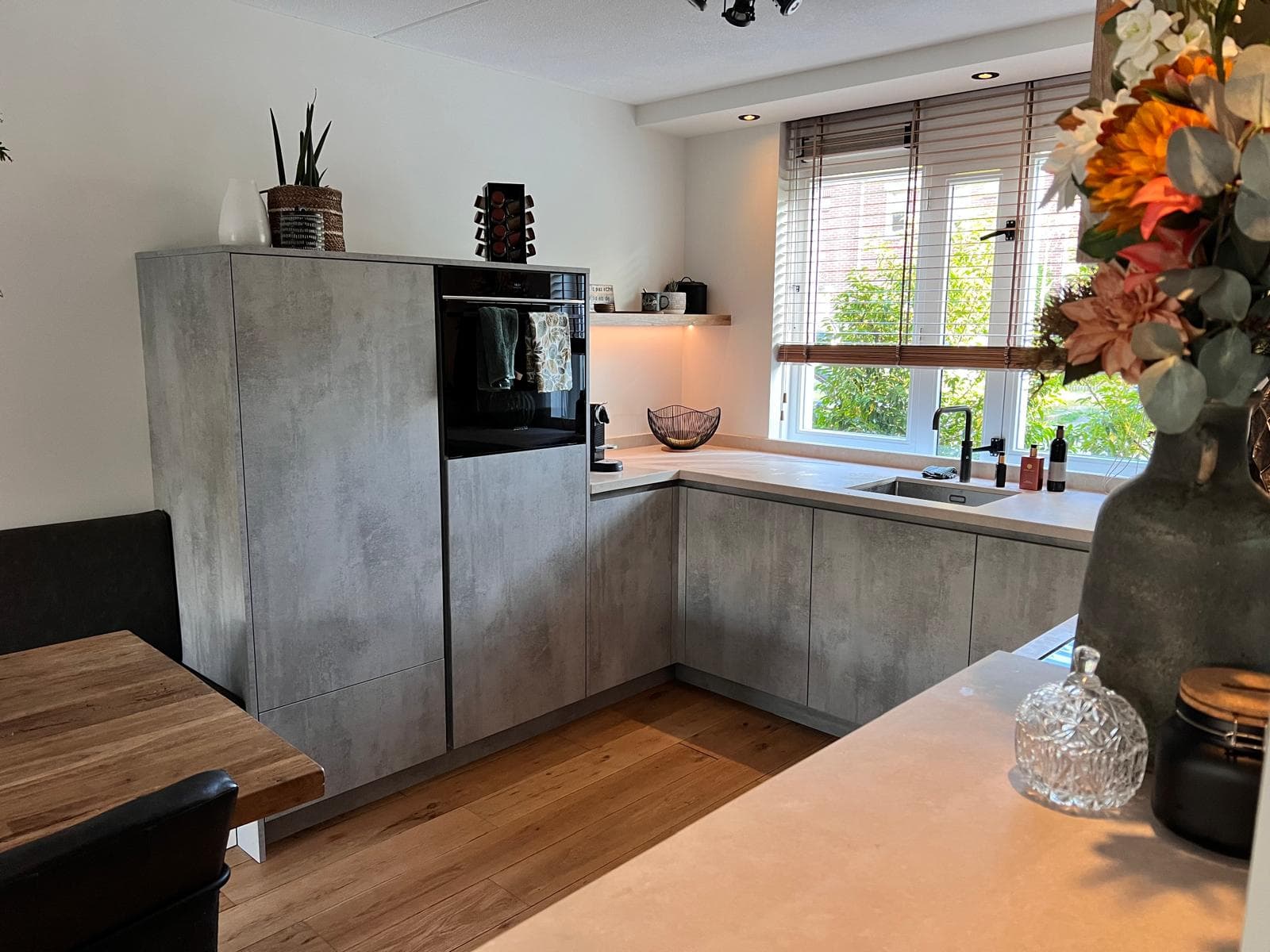 Keuken beton met eiken accenten, foto 5